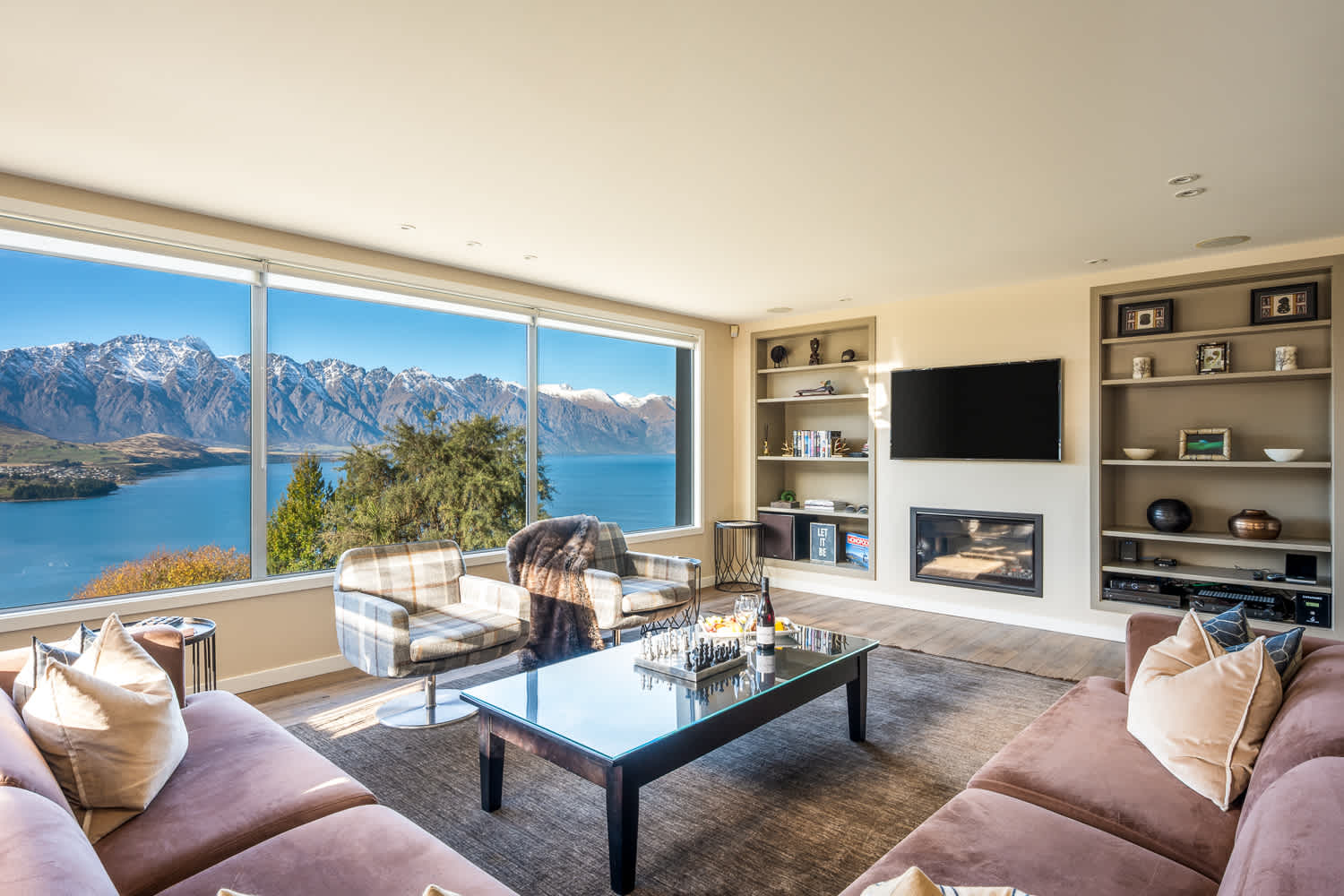 Lordens 1 Luxury Holiday Apartment in Queenstown