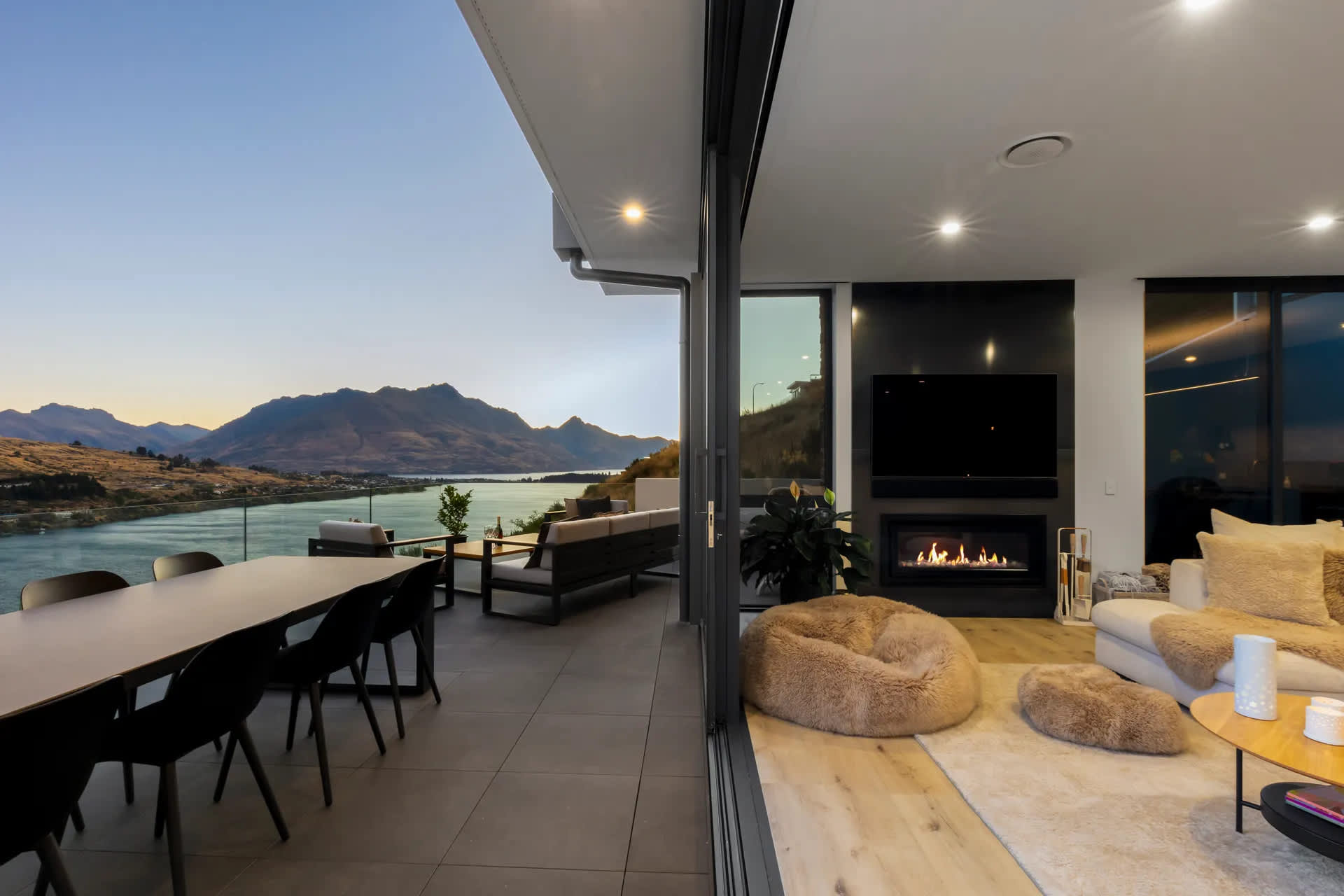 4b Lynch Lane in Queenstown New Zealand Luxury Travel Accommodation